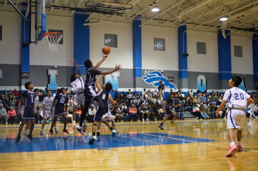 Chargers End Basketball Season With Loss Against Rice